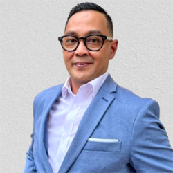 Image Member Decky Hardian